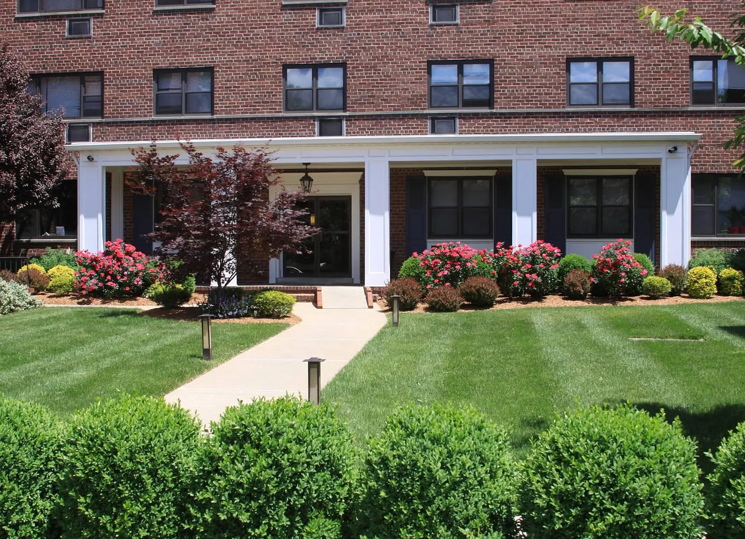 Franklin Hill — Photo 2
