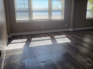 738 State St #1, Bettendorf, IA 52722