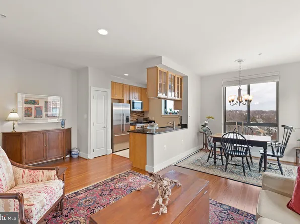 1200 N Hartford St, Arlington, VA