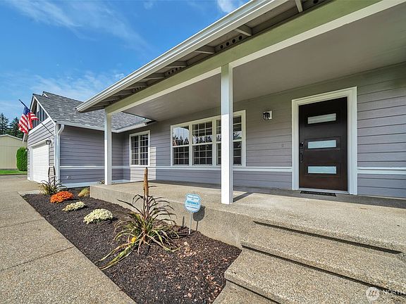 3rd image of 4705 235th Street E