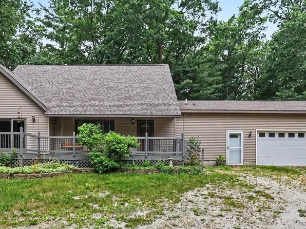105 N Mike St, Fountain, MI 49410