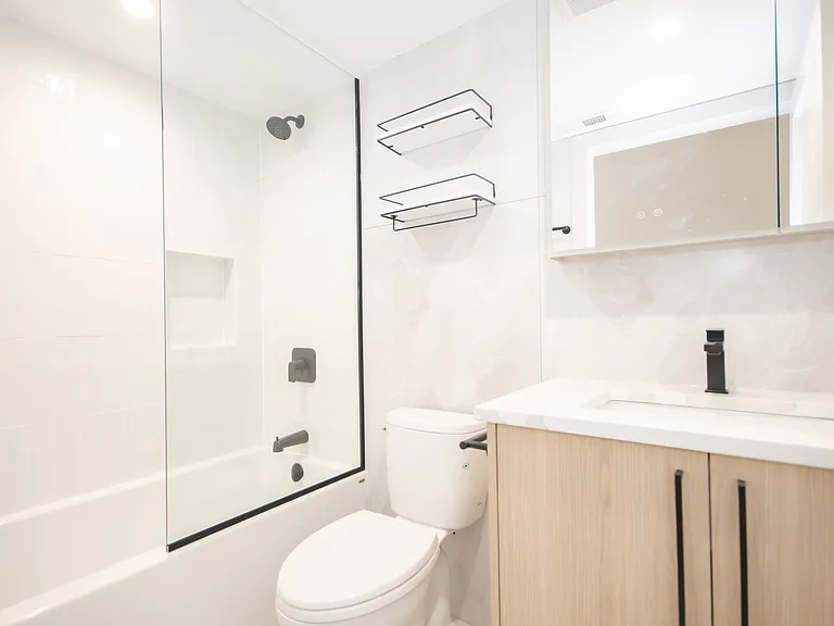 2042 W Irving Park — Photo 8