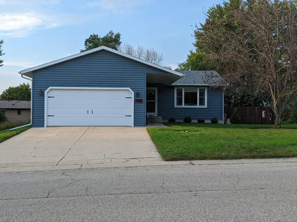1101 5th St NW, Kasson, MN 55944