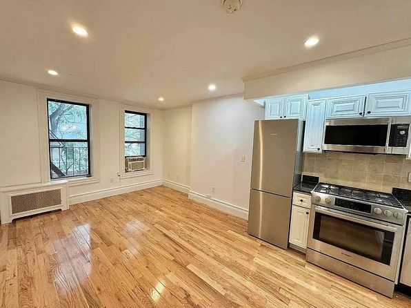 309 E 37th St #3R