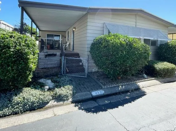 8700 W Ln #213, Stockton, CA 95210