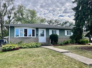 539 W Natalie Ln, Addison, IL 60101