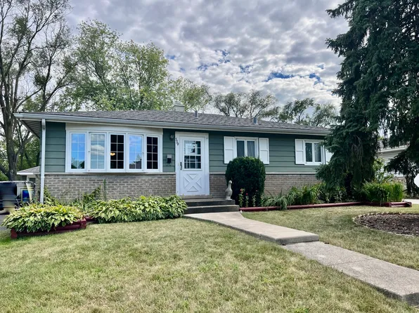 539 W Natalie Ln, Addison, IL 60101