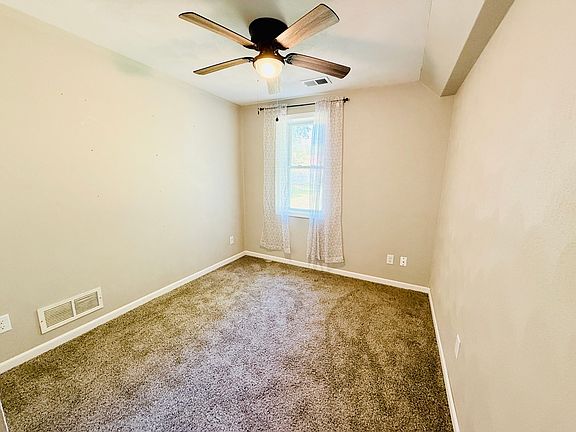 5th image of 715 8th St