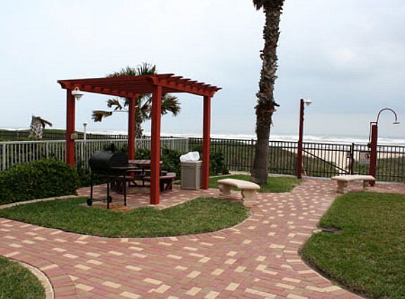5th image of 2000 Gulf Blvd #607