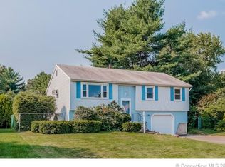 87 Lake Garda Dr, Unionville, CT 06085