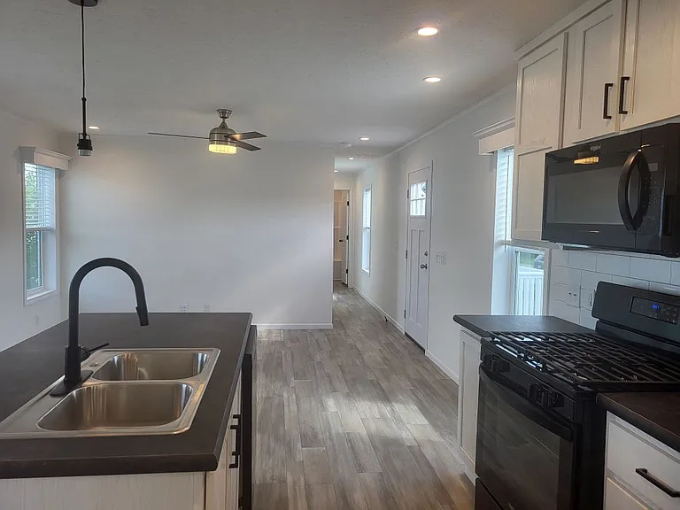 8 Drake Ln #8DRAK — Photo 3