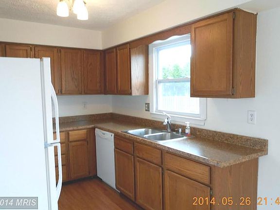 5th image of 6729 Forbes Pl W