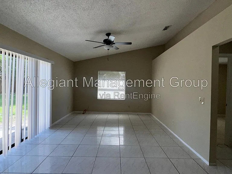 7107 Blair Dr — Photo 25