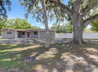 304 4th St SE, Ruskin, FL 33570