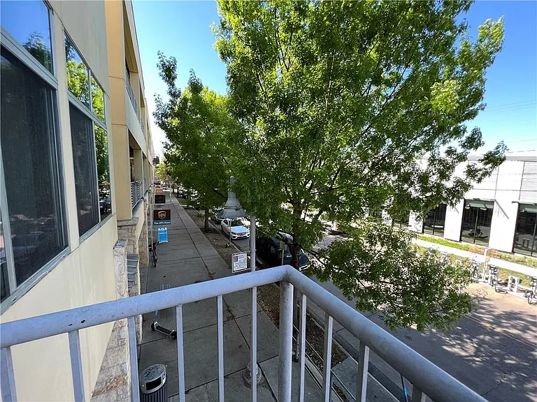 2401 E 6th St #3044 — Photo 19