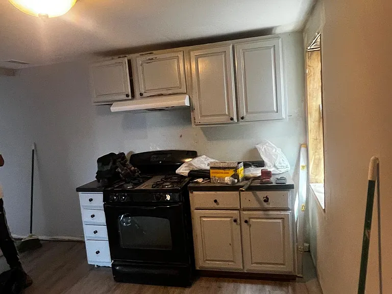 266 E Cass St #12 — Photo 7