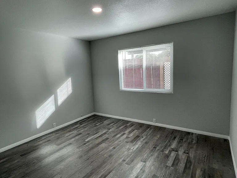 3277 Olive St — Photo 15