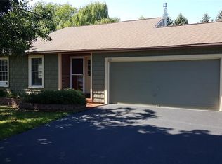 5766 Stonykill Dr, East Syracuse, NY 13057