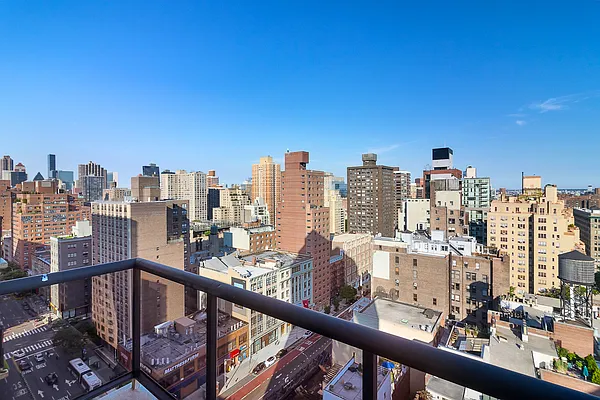 Rented by Mirador Real Estate | media 30