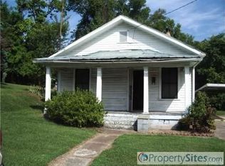 526 Hillsboro St, Oxford, NC 27565