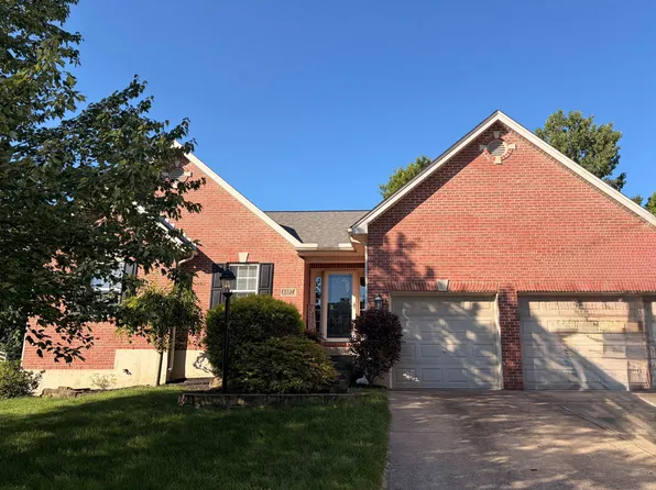 1167 Hunters Rdg, Hebron, KY 41048