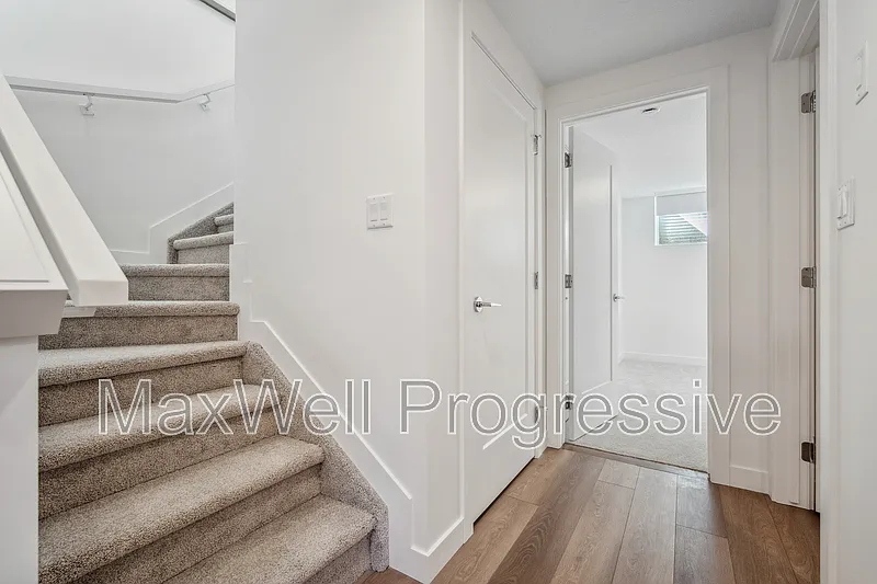 Hazeldean — Photo 4