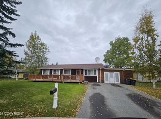 1928 Columbine St, Anchorage, AK 99508