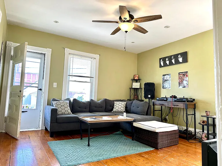 109 Arlington Ave #2 — Photo 7