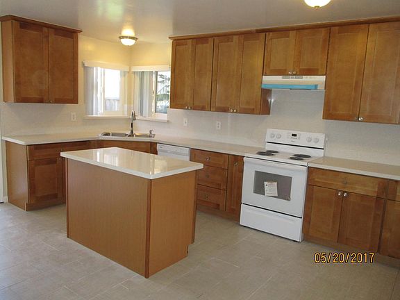 3rd image of 4349 Blackford Ave APT 1