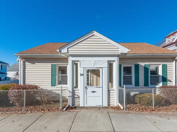 94 June St, Fall River, MA 02720