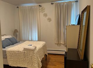 2043 149th St, Whitestone, NY 11357