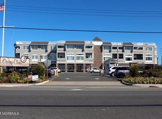 438 Highway 35 APT 1301, Mantoloking, NJ 08738