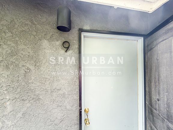 5th image of 3041 C St APT 9