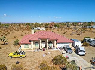 11777 Yucatan Rd, Phelan, CA 92371