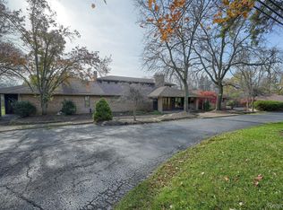 32781 W Eleven Mile Rd, Farmington Hills, MI 48336