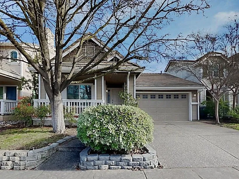5821 Anchor Bay Way photo 1