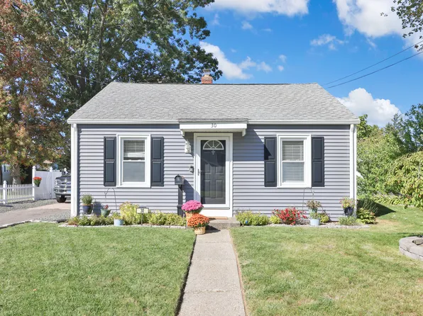 30 Spaulding Circle, East Hartford, CT 06118