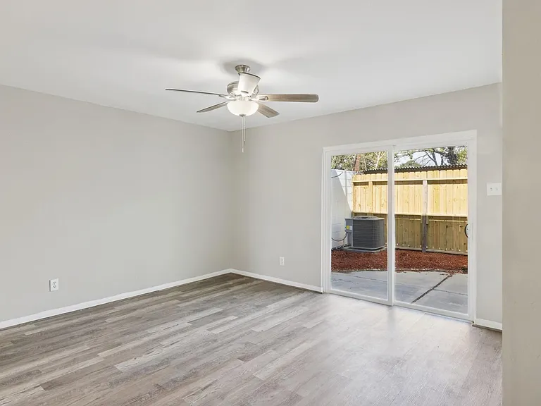 9114 Kempwood Dr #9114 — Photo 10