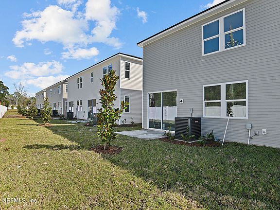 3rd image of 1360 HIGH FALLS Drive