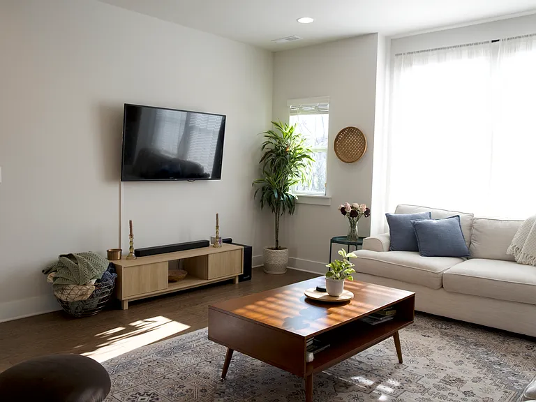2047 Belmont Terraces Ln — Photo 5