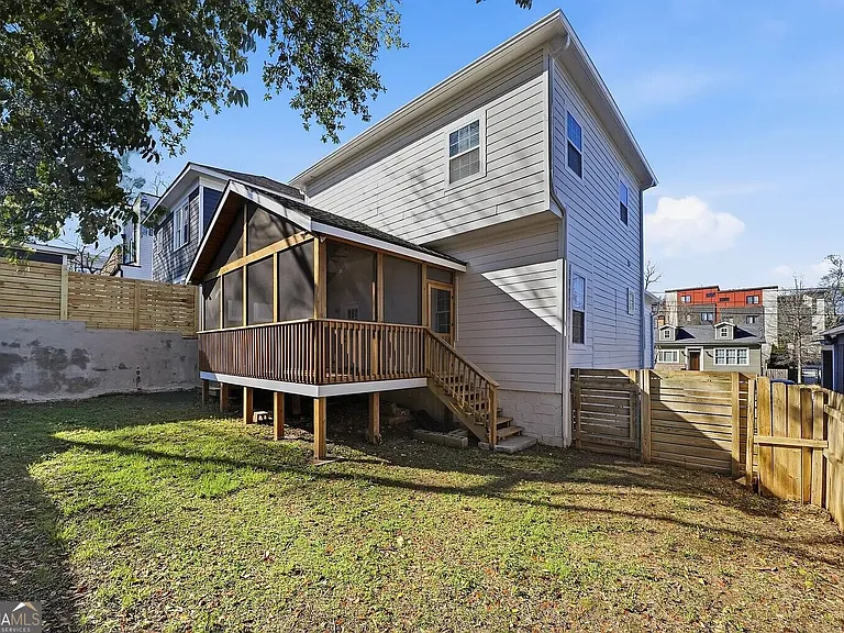 501 Rankin St NE — Photo 40