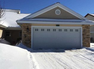 875 Meadow Vw, Cadillac, MI 49601