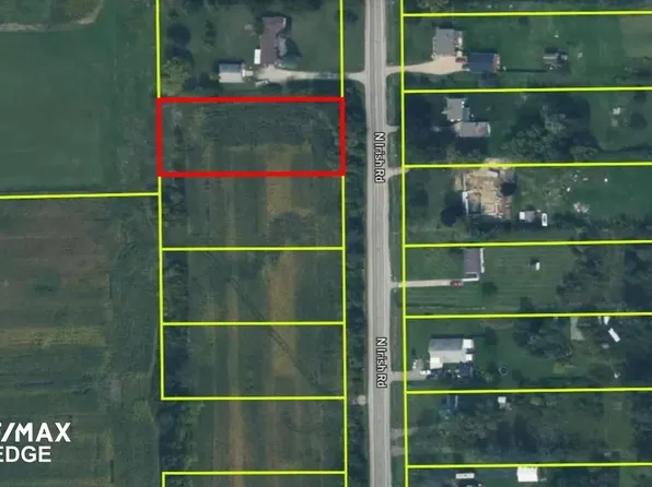 5201 N Irish Rd, Davison, MI 48423