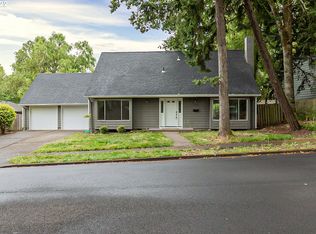 11220 SW Timberline Dr, Beaverton, OR 97008