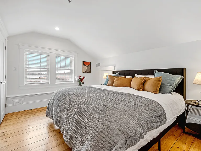 30 E Main St #1 — Photo 9