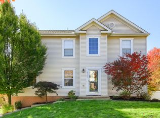 9308 Marshall Rd N, Cranberry Township, PA 16066