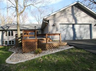 4531 Westwood Rd, Rockford, IL 61109