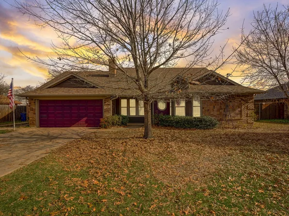 800 Keaton Rd S, Sanger, TX 76266