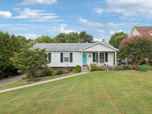 135 Riverwood Dr, Hendersonville, TN 37075