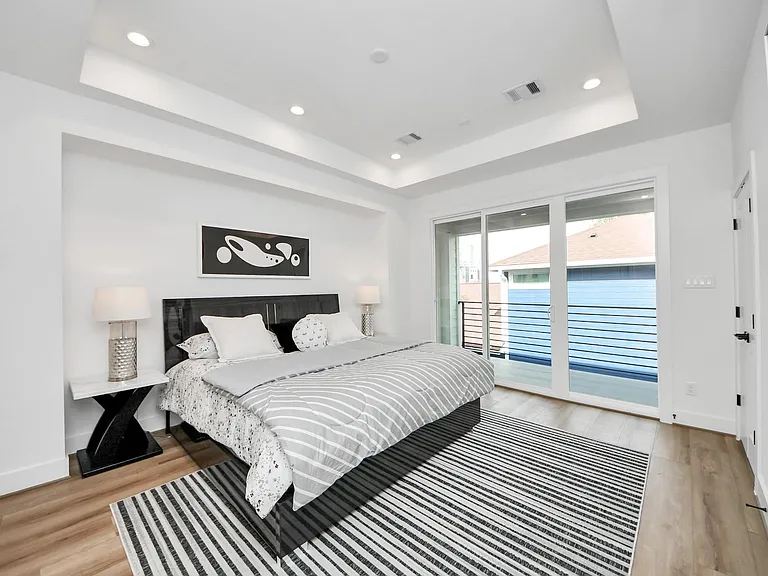 505 Middle St — Photo 23